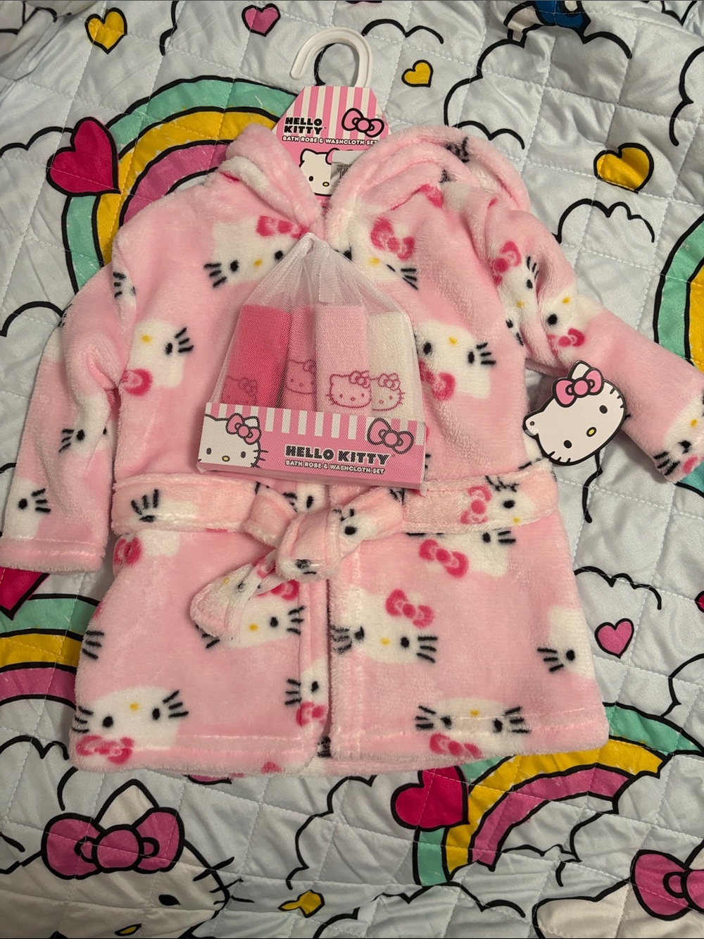 Hello Kitty Pink Hooded Fleece Baby Robe with Belt and Washcloths 0-9 mo